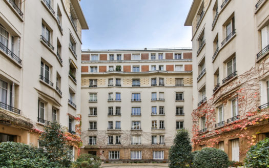 Tour Eiffel rue St.Dominique