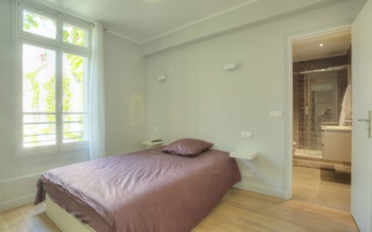 Invalides – Rue Chevert