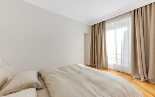 Tour Eiffel-Bourdonnais