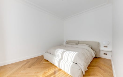 Tour Eiffel-Bourdonnais