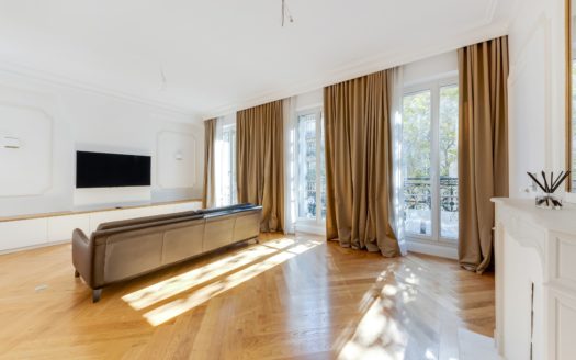 Tour Eiffel-Bourdonnais