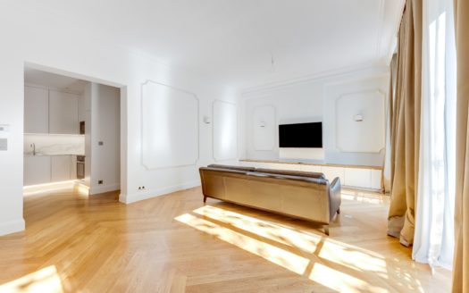 Tour Eiffel-Bourdonnais